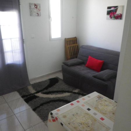 Immeuble Nebot Daire Grand-Bourg  Dış mekan fotoğraf